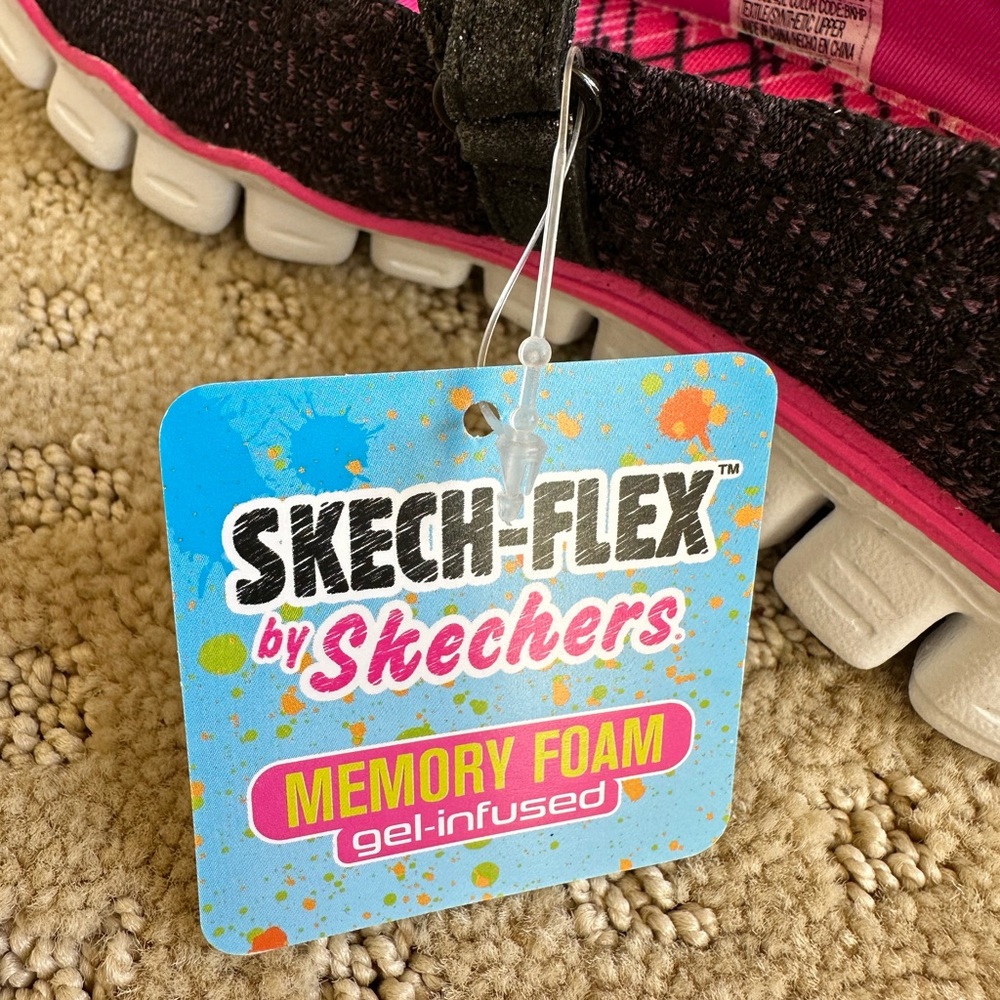 NEW IN BOX! Skechers Girls’ Flex II Softie Sweets Black/Hot Pink Sneakers, 12.5 - Picture 9 of 10